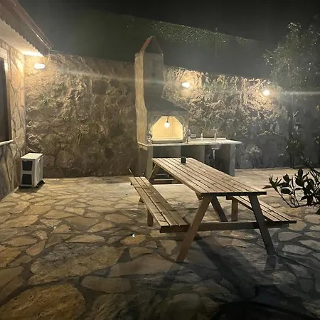 Rock Houses Gundogan Appartement